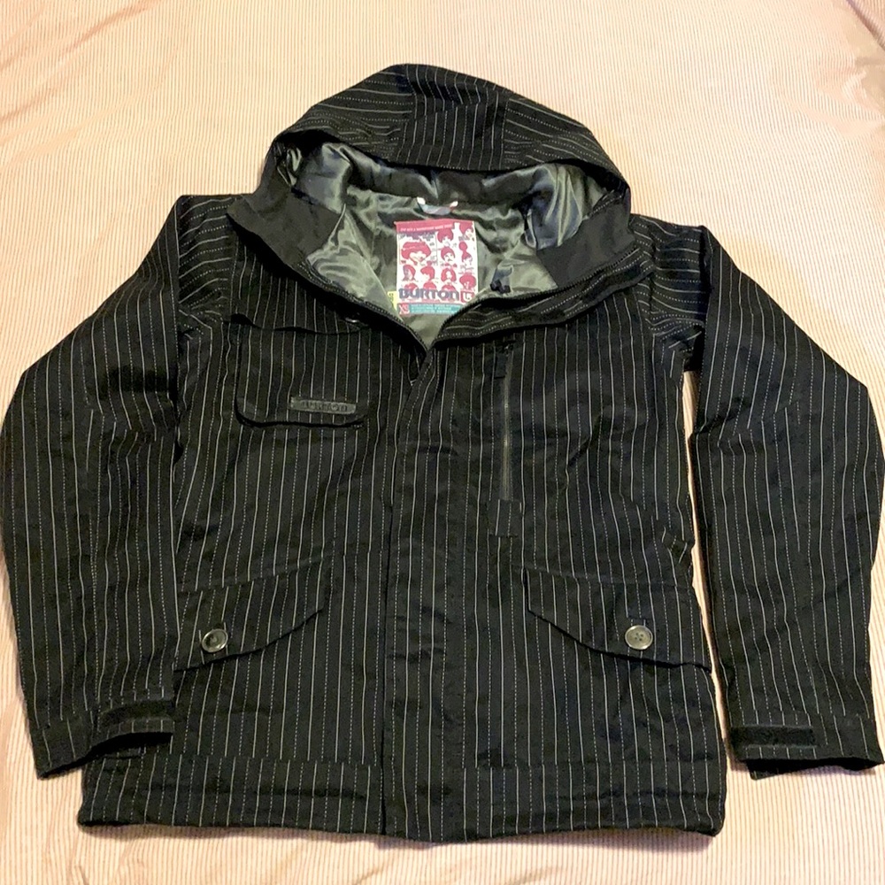 Burton dry ride shell jacket black with white pinstripes